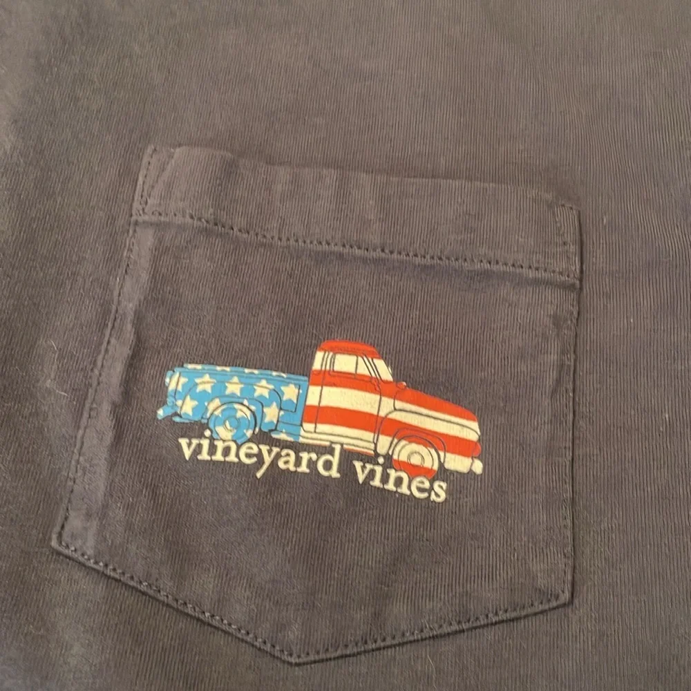 VINEYARD VINES Long Sleeved Patriotic Truck Shirt - Mens Small - Picture 2 of 10